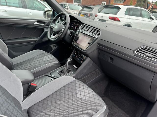 Volkswagen TIGUAN 1.4TSI eHybrid 245PK R-Line Camera Virtual IQ.Light ACC HUD Trekhaak