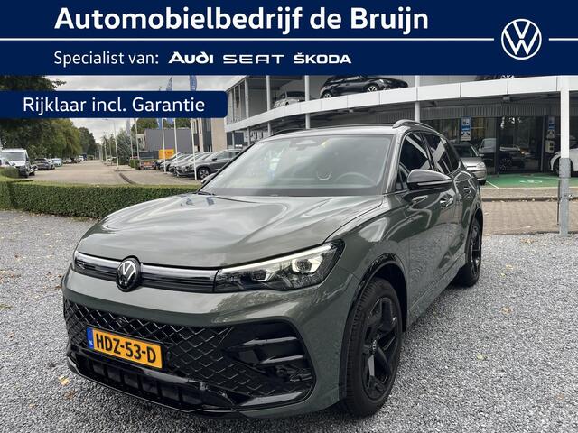 Volkswagen TIGUAN 1.5 eTSI 150pk DSG R-Line (Trekhaak,Camera,IQ,Harman)