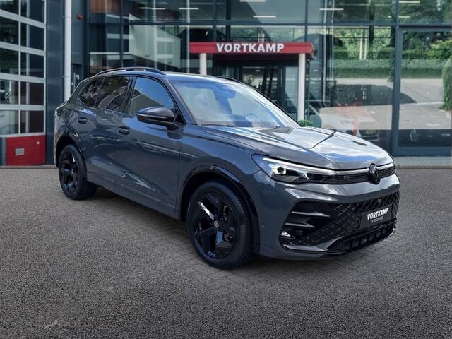 Volkswagen TIGUAN 1.5 eTSI R-LINE TREKHAAK/360CAM/ELEK-KLEP/ACC/STOEL+STUURVERW/CARPLAY