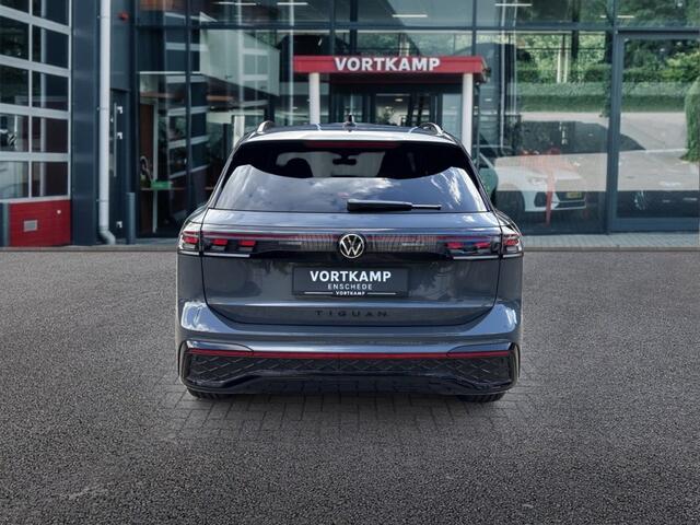 Volkswagen TIGUAN 1.5 eTSI R-LINE TREKHAAK/360CAM/ELEK-KLEP/ACC/STOEL+STUURVERW/CARPLAY