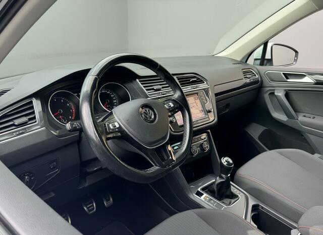 Volkswagen TIGUAN 1.4 TSI 126PK COMFORTLINE BUSINESS CARPLAY/ACC/PDC/NAVIGATIE