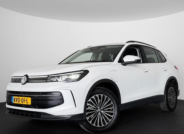 Volkswagen TIGUAN 1.5 TSI 204PK eHybrid DSG LIFE 360°CAMERA/HARMAN-KARDON/HEAD-UP/TREKHAAK *Fabrieksgarantie 2030*