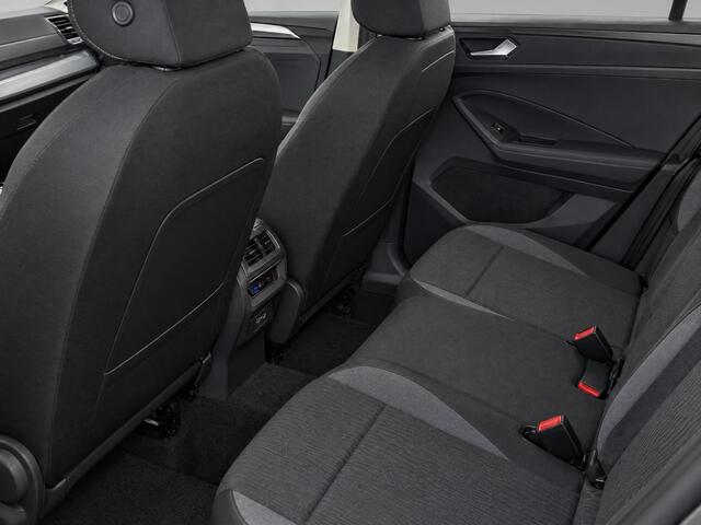 Volkswagen TIGUAN 1.5eTSI/150PK Energy · Trekhaak · Stoelverwarming · Apple/Android Car Play · Navigatie · 360°Camera + Parkeersensoren · Garantie t/m 21-01-2028