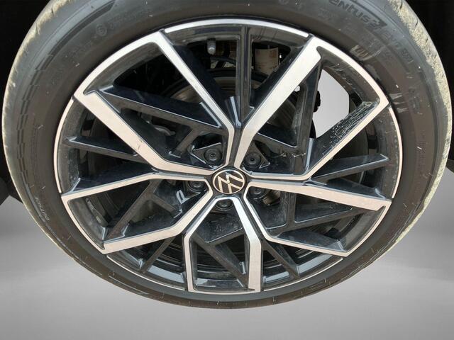 Volkswagen TIGUAN 1.5 eHybrid 204pk DSG Life Panoramadak · Trekhaak · Camera + Parkeersensoren · 20" Garantie t/m 23-07-2028 of 100000KM