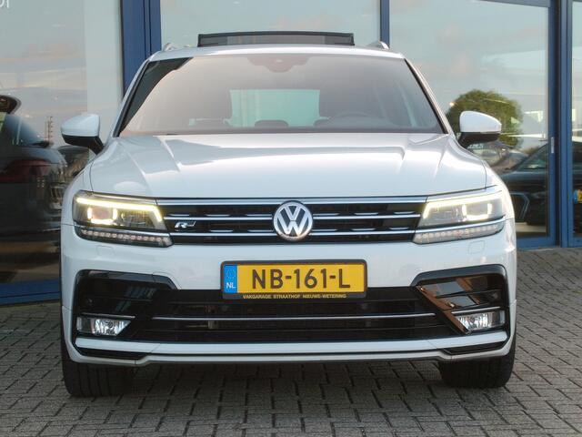 Volkswagen TIGUAN 1.4 TSI R-Line, Trekhaak / Elektr. Schuifdak / Full LED / Carplay + Android Auto / 19' LMV