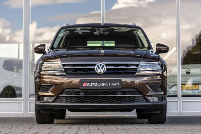 Volkswagen TIGUAN 1.4 TSI ACT Comfortline Business R | CAM | ACC | Carplay