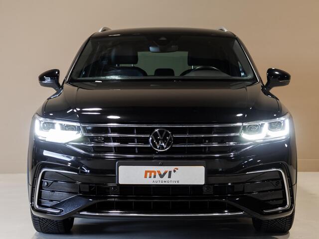 Volkswagen TIGUAN 1.5 TSI 2x R-Line Business+ / 150pk / Trekhaak / NAP / Rondomzicht camera / Keyless /