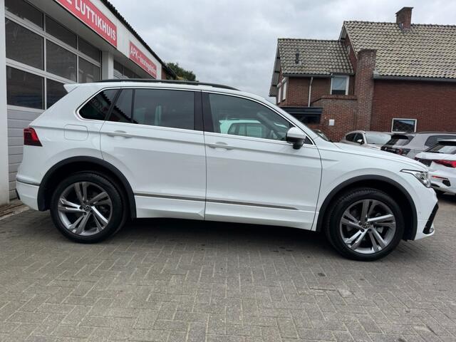 Volkswagen TIGUAN 1.4TSI eHybrid 245PK R-Line 360Camera Virtual IQ.Light HUD ACC Trekhaak