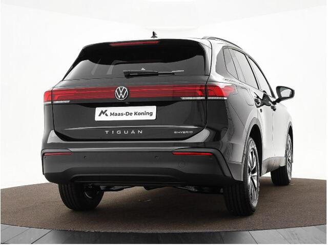 Volkswagen TIGUAN Limited Edition 1.5 eHybrid 204 PK 6 versn. DSG · Design Pakket Dark · Trekhaak inklapbaar, met elektrische ontgrendeling, incl. aanhangermanoeuvreerhulp Trailer Assist ·