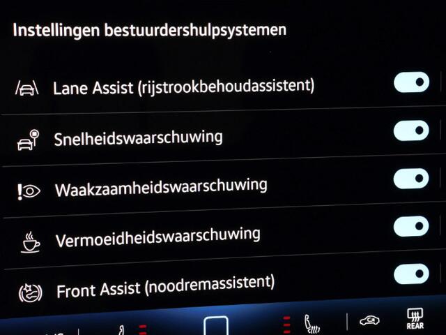 Volkswagen TIGUAN Limited Edition 1.5 eHybrid 204 PK 6 versn. DSG · Design Pakket Dark · Trekhaak inklapbaar, met elektrische ontgrendeling, incl. aanhangermanoeuvreerhulp Trailer Assist ·