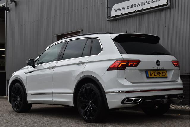 Volkswagen TIGUAN 1.5 TSI R-Line Business+ Vol! Panorama, Elek. trekhaak, H&K, Matrix LED, Suzuka 20''