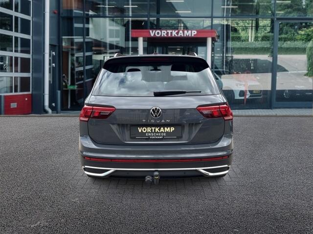 Volkswagen TIGUAN 1.5 TSI DSG Urban SPORT TREKHAAK/E-KLEP/PDC/ACC/HUD/STOEL+STUURVERW