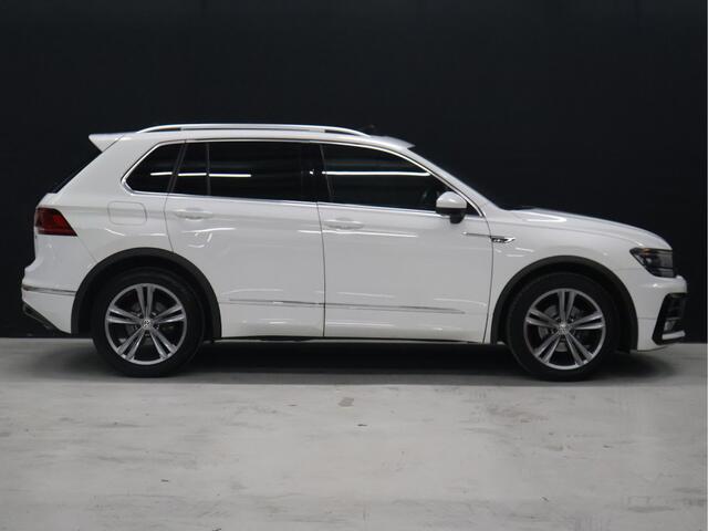 Volkswagen TIGUAN 1.4 TSI ACT Comfortline Business R Line [SCHUIFKANTELDAK, APPLE CARPLAY, ANDROID, STOELVERWARMING, ADAPTIVE CRUISE CONTROL, DIGITAL DASH, CAMERA, PDC V+A, ELEKTRISCHE ACHTERKLEP, CLIMATE CONTROL, LED, BLUETOOTH, NIEUWSTAAT]