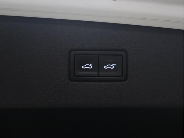 Volkswagen TIGUAN 1.4 TSI ACT Comfortline Business R Line [SCHUIFKANTELDAK, APPLE CARPLAY, ANDROID, STOELVERWARMING, ADAPTIVE CRUISE CONTROL, DIGITAL DASH, CAMERA, PDC V+A, ELEKTRISCHE ACHTERKLEP, CLIMATE CONTROL, LED, BLUETOOTH, NIEUWSTAAT]