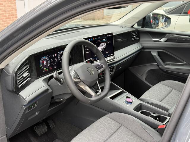 Volkswagen TIGUAN 1.5 eHybrid Life | trekhaak | keyless | 360º camera
