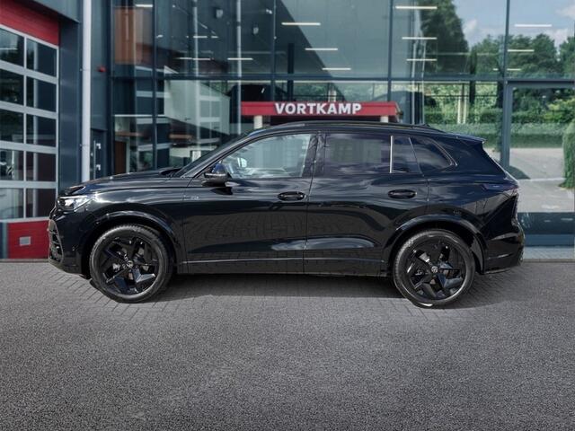 Volkswagen TIGUAN 1.5 eTSI R-LINE TREKHAAK/CAMERA/ELEK-KLEP/ACC/IQ/STOEL+STUURVERW