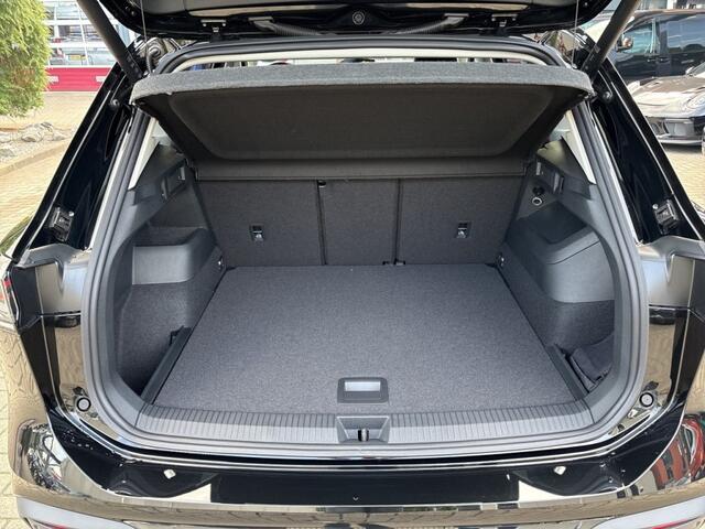 Volkswagen TIGUAN 1.5 eTSI LIFE TREKHAAK/CAMERA/ELEK-KLEP/ACC/STOEL+STUURVERW/CARPLAY