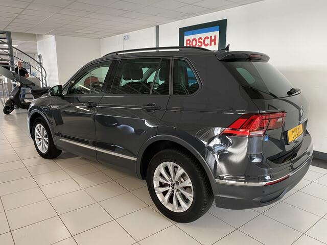Volkswagen TIGUAN 1.4 TSI eHybrid Elegance Carplay / Camera