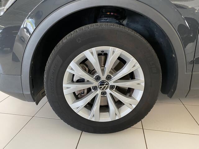 Volkswagen TIGUAN 1.4 TSI eHybrid Elegance Carplay / Camera