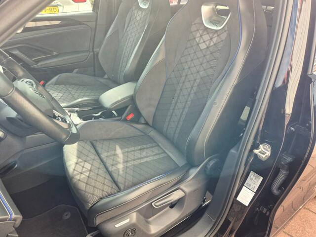 Volkswagen TIGUAN 1,5 eHybrid 204 Pk R-Line Edt Trekhaak Panorama Side Assist Blackstyle