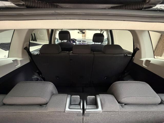 Volkswagen TIGUAN Allspace 1.5 TSI Life Business 7p. Allspace|Climatronic|ACC||trekhaak|Stoelverwarming|Carplay
