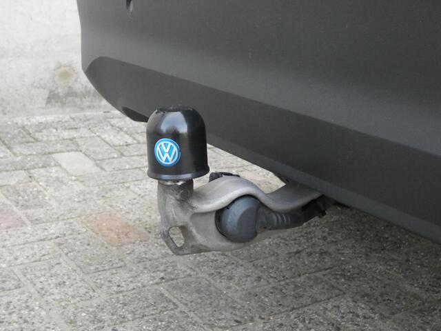 Volkswagen TIGUAN 1.5 eHybrid Life Edition | TREKHAAK | APPLE CARPLAY | NAVIGATIE |