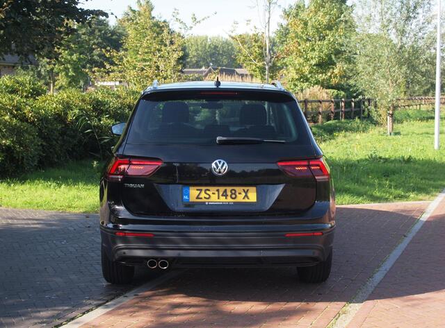 Volkswagen TIGUAN 1.5 TSI Comfortline Business | Apple Carplay | ACC | Parkeesensoren | DAB | NL-Auto |