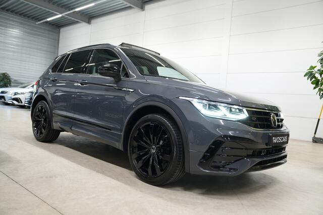 Volkswagen TIGUAN 1.5 TSI R-Line * Pano - Trekhaak - Camera - Black Style - ACC - Blind Spot - 20" - IQ Light - Head Up *