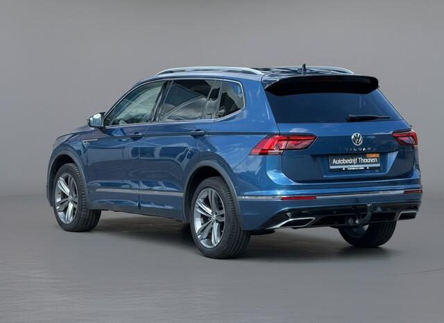 Volkswagen TIGUAN Allspace 1.5 TSI Highline Business R 7p. | Trekhaak | Pano | Keyless