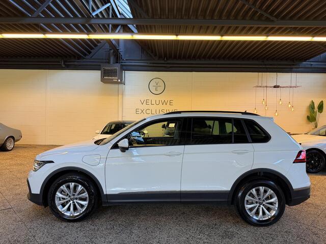 Volkswagen TIGUAN 1.4 TSI eHybrid R-Line Business | SOH 96 | Camera | Virtual Cockpit |