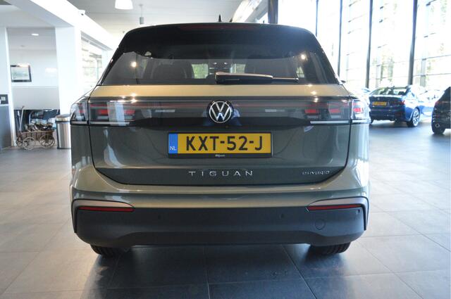 Volkswagen TIGUAN 1.5 eHybrid Life carplay cruise camera led 17 inch !!