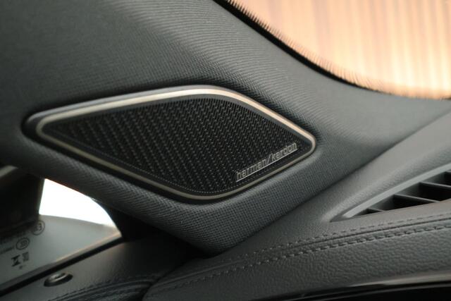 Volkswagen TIGUAN 1.5 eTSI 150pk DSG R-Line Edition Trekhaak 360Camera harman/kardon HUD Keyless Panoramadak Navigatie