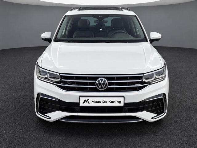 Volkswagen TIGUAN 1.4 TSI 245pk DSG eHybrid R-Line Business+ · Panoramadak · Camera · Wegklapbare Trekhaak · Apple/Android Car Play · 20'' Inch · Dodehoeksensor · Stoelverwarming ·