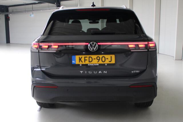 Volkswagen TIGUAN 1.5 eTSI DSG Goal Edition Navigatie | Trekhaak | Matrix Led | Keyless Entry | Easy Open achterklep