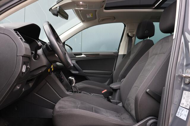 Volkswagen TIGUAN 1.5 TSI Elegance 150pk Automaat | Panoramadak | Head-Up | IQ Light | Stoelverwarming V+A | Active Info Display | 18 Inch
