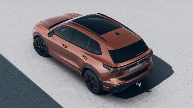 Volkswagen TIGUAN Edition 20 | 30,5 cm display met 2D en 3D weergave | Automatische afstandsregeling (Adaptive Cruise Control) | Diefstalalarm