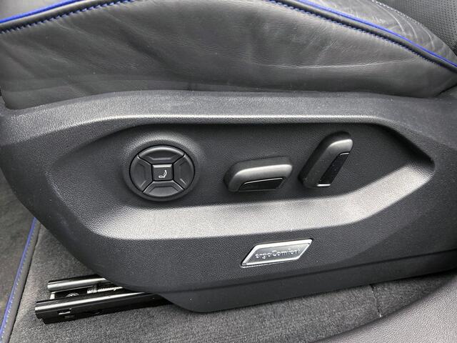 Volkswagen TOUAREG R 3.0 TSI eHybrid 462pk Tiptronic Trekhaak, Luchtvering, Panoramadak, Adaptive cruise control, Elektrische achterklep, LED matrix koplampen, 360 camera, Lederen bekleding