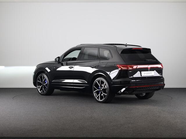 Volkswagen TOUAREG 3.0 TSi eHybrid 4MOTION R Edition 462PK PHEV| DYNAUDIO | Lederpakket "Puglia" |Luchtvering 22 Inch LM | Trekhaak incl Assistent |