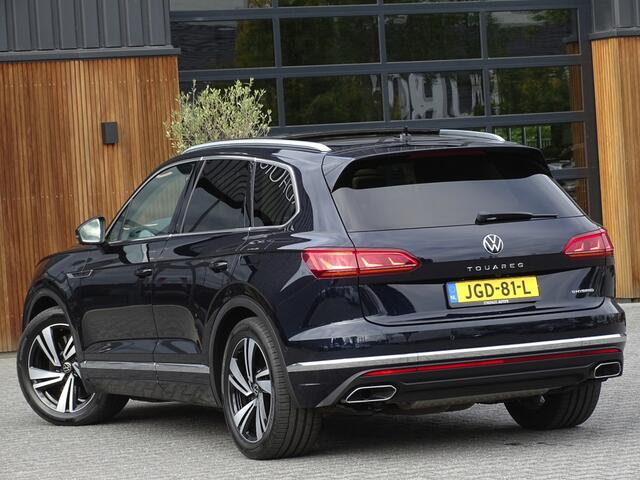 Volkswagen TOUAREG 3.0 V6 TSI 381PK eHybrid / panoramadak / 360° / IQ