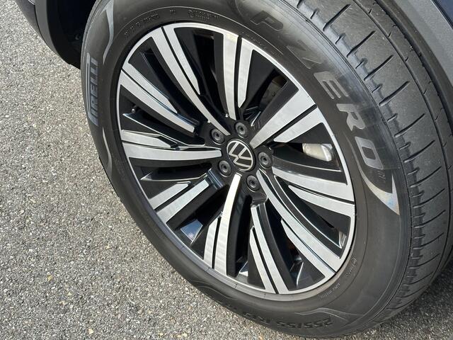 Volkswagen TOUAREG 3.0 TSi eHybrid 4MOTION Elegance | Panoramadak | Head up | Leder | Rijklaar incl. garantie