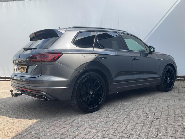 Volkswagen TOUAREG 3.0 TSI 4MOTION R 462PK PHEV Pano Elek.Trekhaak [3500KG] Luchtvering Matrix Memory VOL!