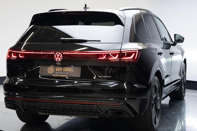 Volkswagen TOUAREG 3.0 TSi eHybrid 4MOTION R | Assistance Pakket | Trekhaak | 21 Inch |