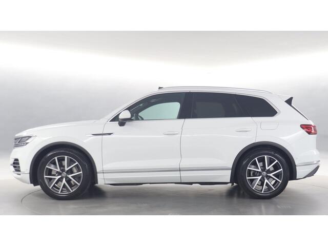 Volkswagen TOUAREG 3.0 TSi eHybrid 380pk 4MOTION Luchtvering Dynaudio