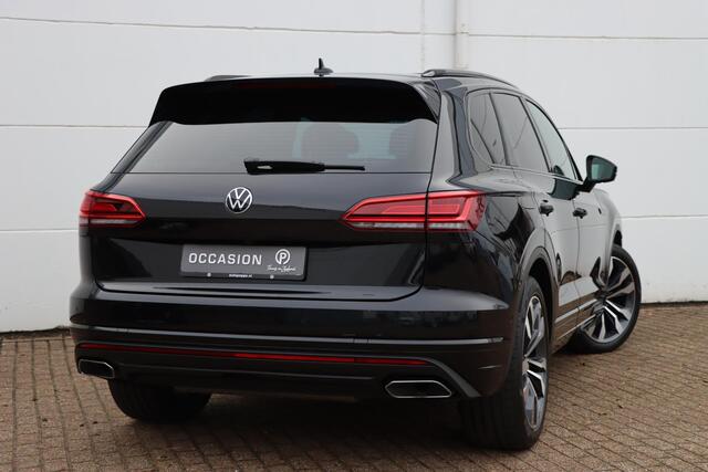 Volkswagen TOUAREG 3.0 TSI eHybrid 4Motion Elegance Black Style 380pk Tiptronic