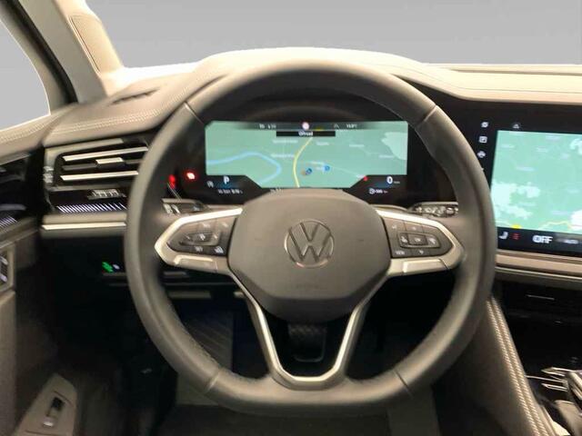 Volkswagen TOUAREG 3.0 TDI Grijs Kenteken ACC Luchtvering Comfortstoelen Trekhaak