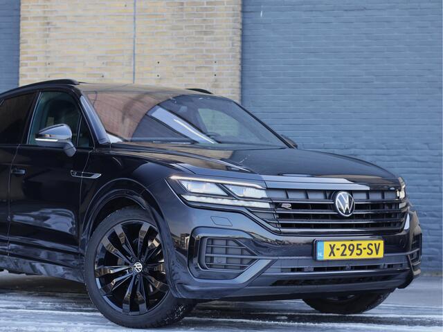 Volkswagen TOUAREG 3.0 V6 TDI R-Line 4Motion | Massage | Luchtvering | HUD | Matrix | ACC | Achterasbesturing |