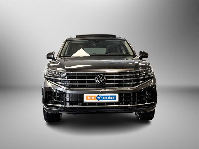 Volkswagen TOUAREG 3.0 340pk TSi eHybrid 4MOTION Elegance Luchtvering | Trekhaak zwenkbaar | Leder Pakket 'Vienna'