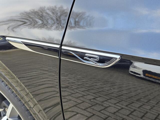 Volkswagen TOUAREG 3.0 TSi 4MOTION R + PANO DAK + LED + TREKHAAK + LUCHTVERING