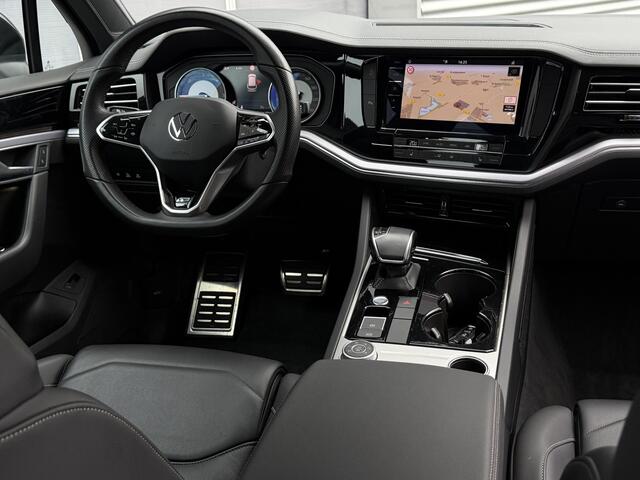 Volkswagen TOUAREG 3.0 TDI R-Line I Aut. I Grijs Kenteken I Leder I Navi I 56000 km