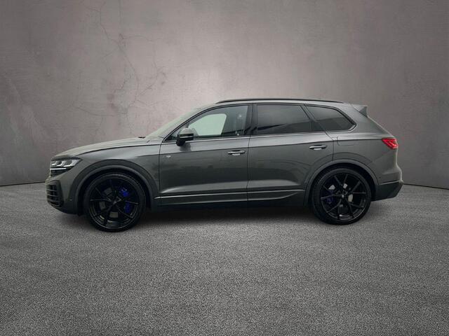 Volkswagen TOUAREG R 3.0 TSI eHybrid 462pk Tiptronic Trekhaak, Luchtvering, Lederen bekleding, Panoramadak, Adaptive cruise control, Head up display, LED matrix koplampen